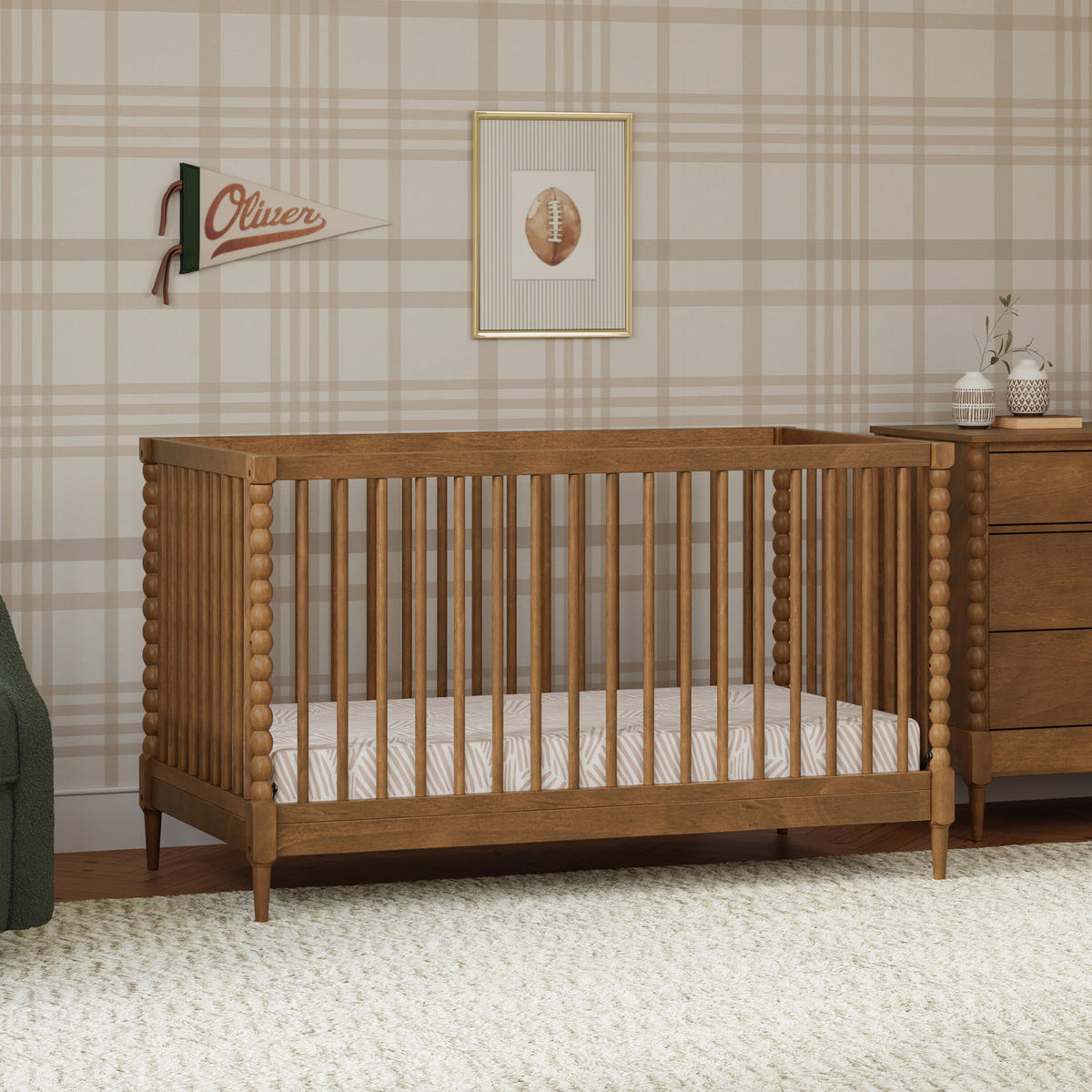 Cuna Lainey Walnut