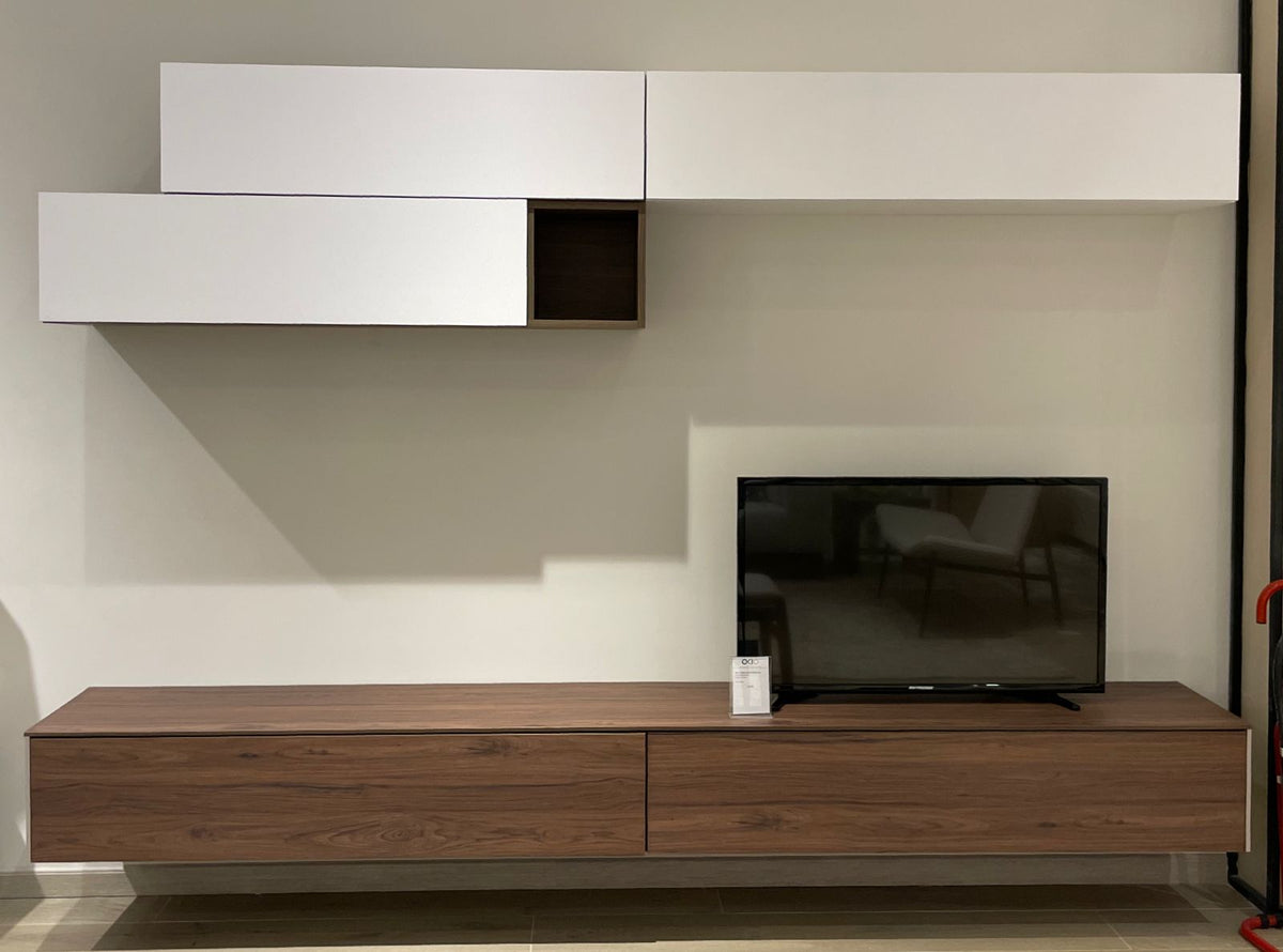 Wall Unit Composición Be17