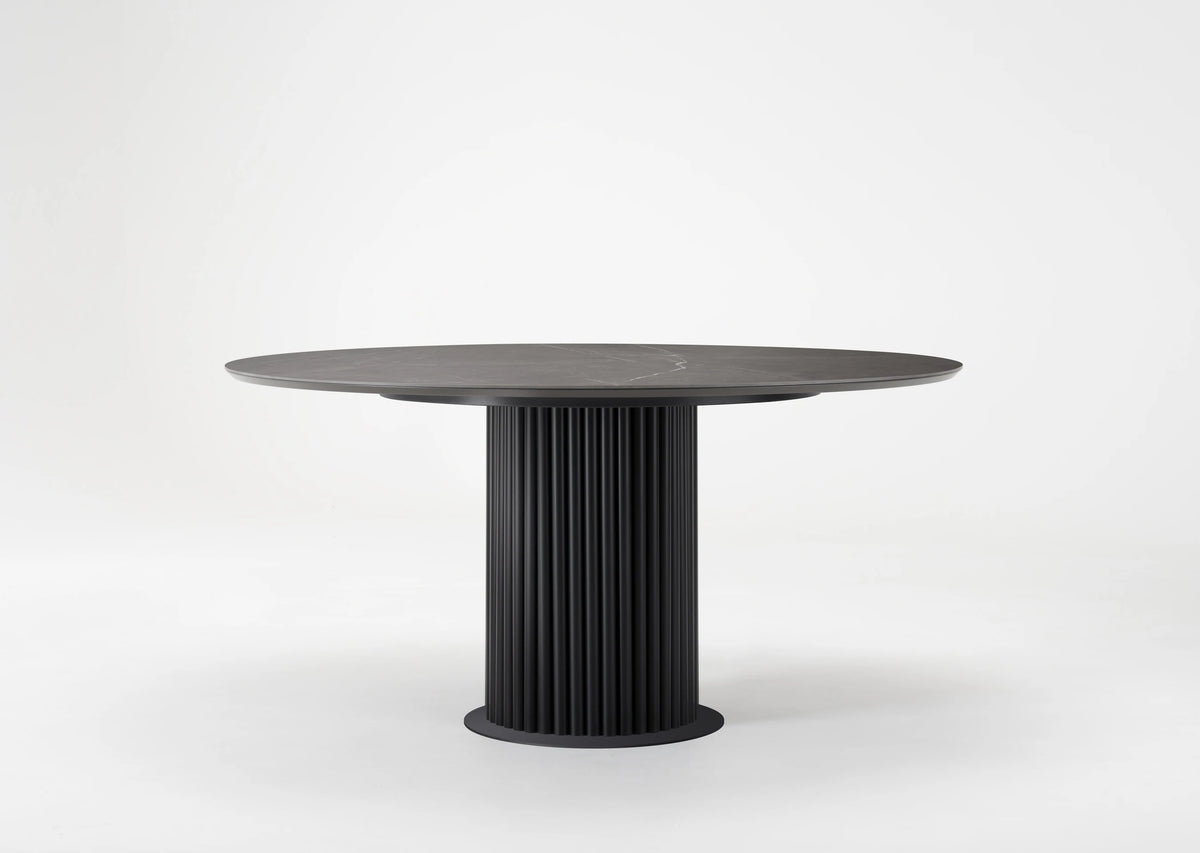 Mesa de comedor Cove