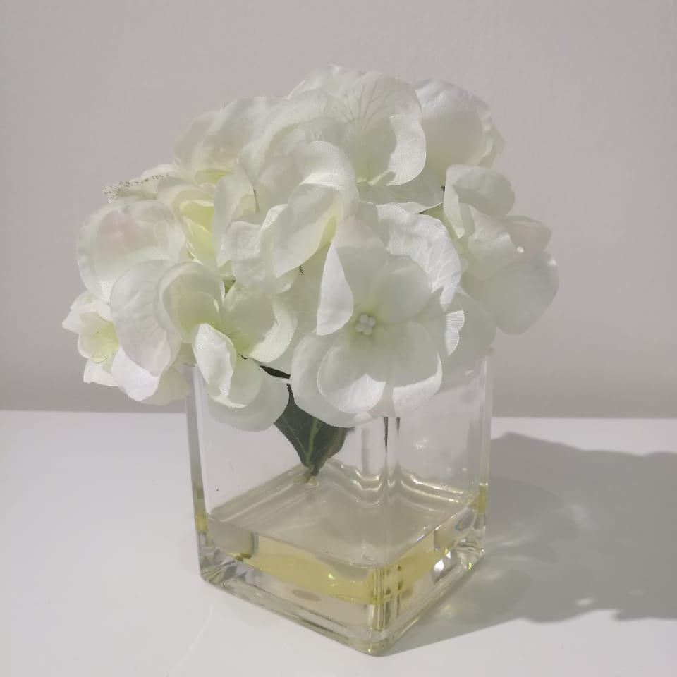 Mini Arreglo Hortensia Blanca